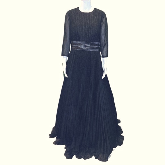 NWT Mac Duggal 30700 Black Shimmering Pleated A-Line Gown  - Sz 10 - Picture 4 of 10